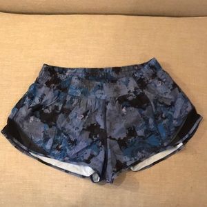 Lululemon Hotty Hot Short, Size 10 Reg